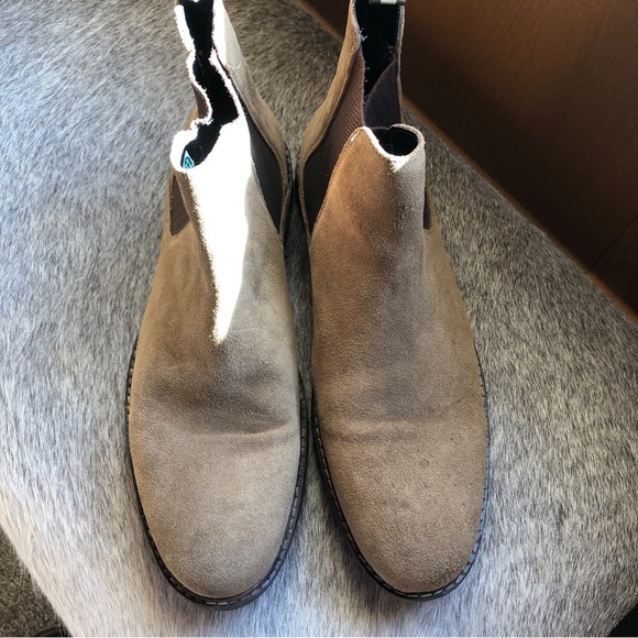 Crown Vintage glory 2 Chelsea boot taupe suede size 12 - Picture 3 of 9